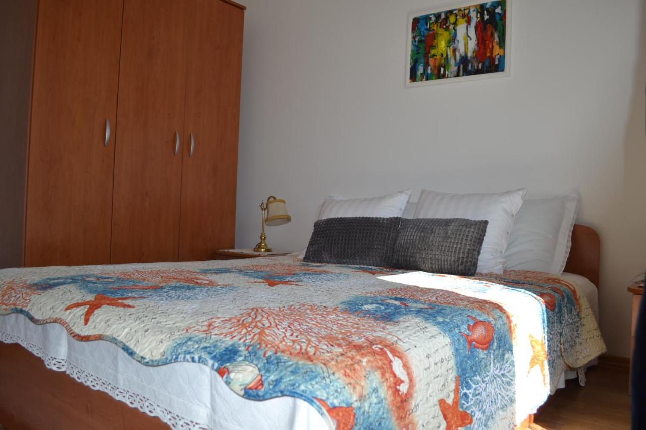 Apartments Lucija Срима Екстер'єр фото