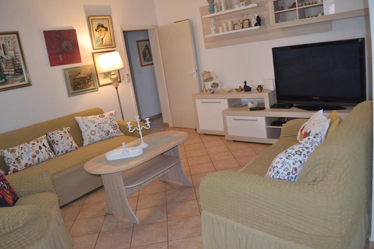 Apartments Lucija Срима Екстер'єр фото